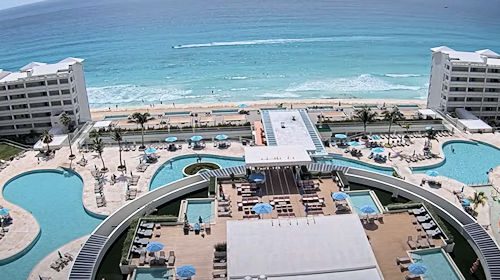 Webcam Cancun Royal Resorts